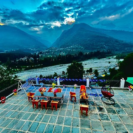 Hotel Hollywood Manali - Scenic River & Mountain View With Premium Rooms Zewnętrze zdjęcie