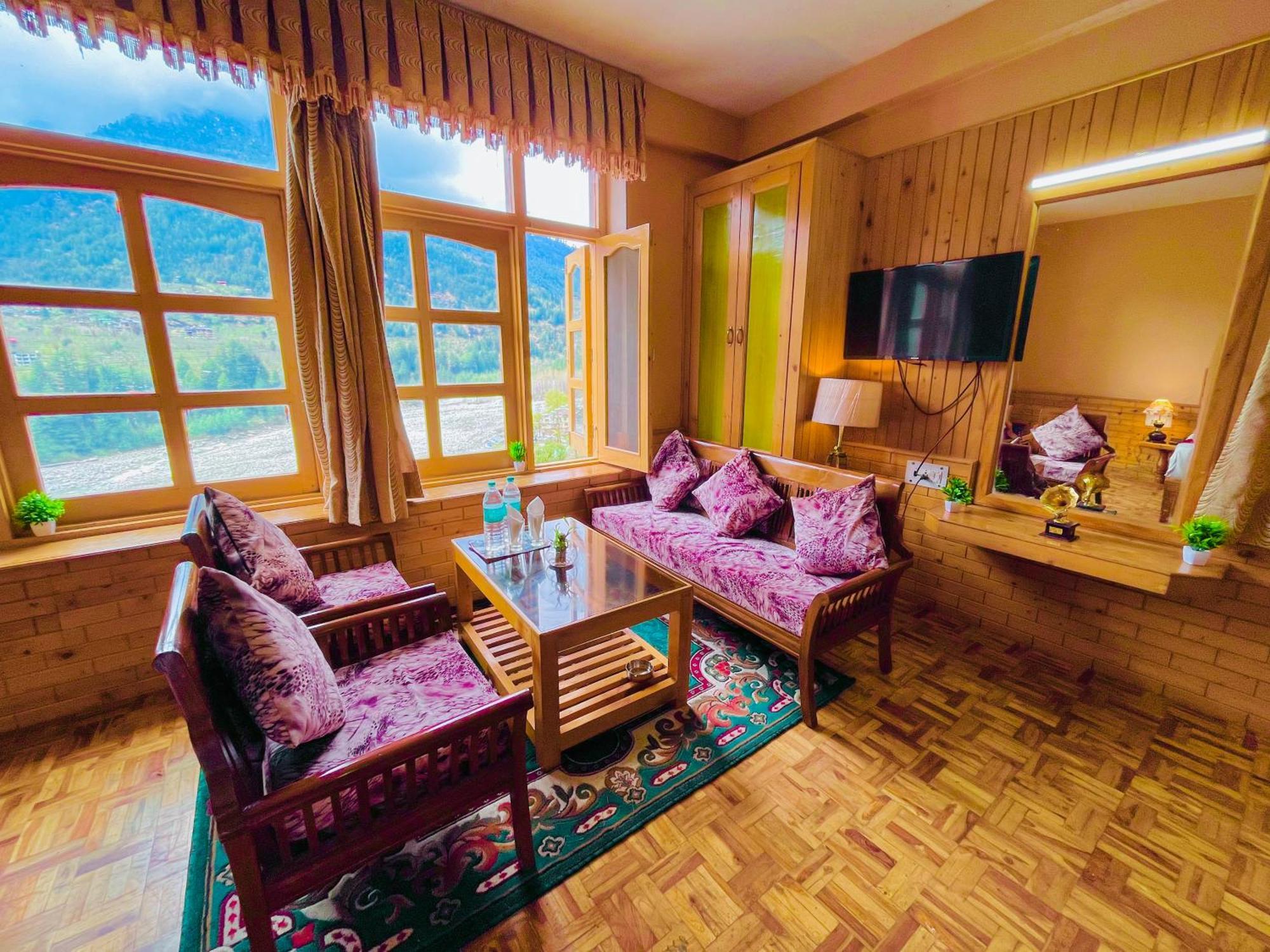 Hotel Hollywood Manali - Scenic River & Mountain View With Premium Rooms Zewnętrze zdjęcie
