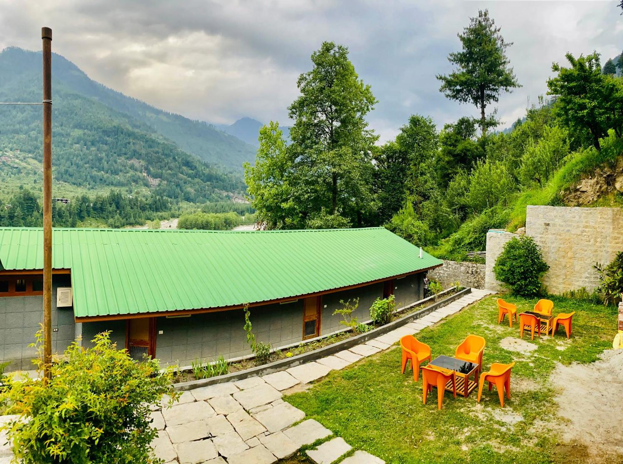Hotel Hollywood Manali - Scenic River & Mountain View With Premium Rooms Zewnętrze zdjęcie