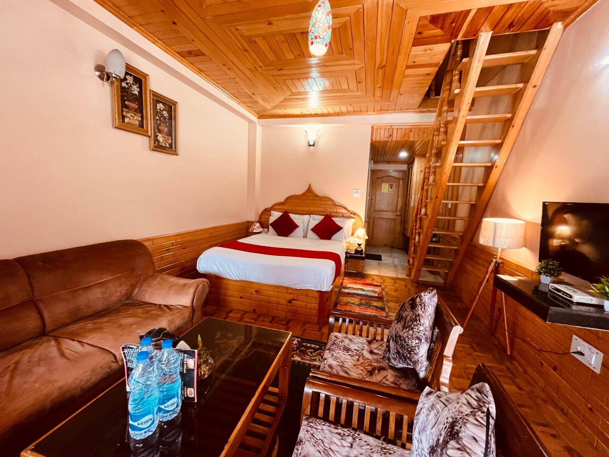 Hotel Hollywood Manali - Scenic River & Mountain View With Premium Rooms Zewnętrze zdjęcie